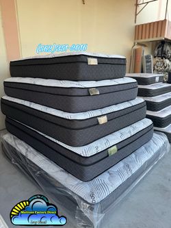 Eastern king Pillowtop mattress and Boxspring bed set Colchon y tambor