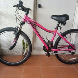 Women's Specialized