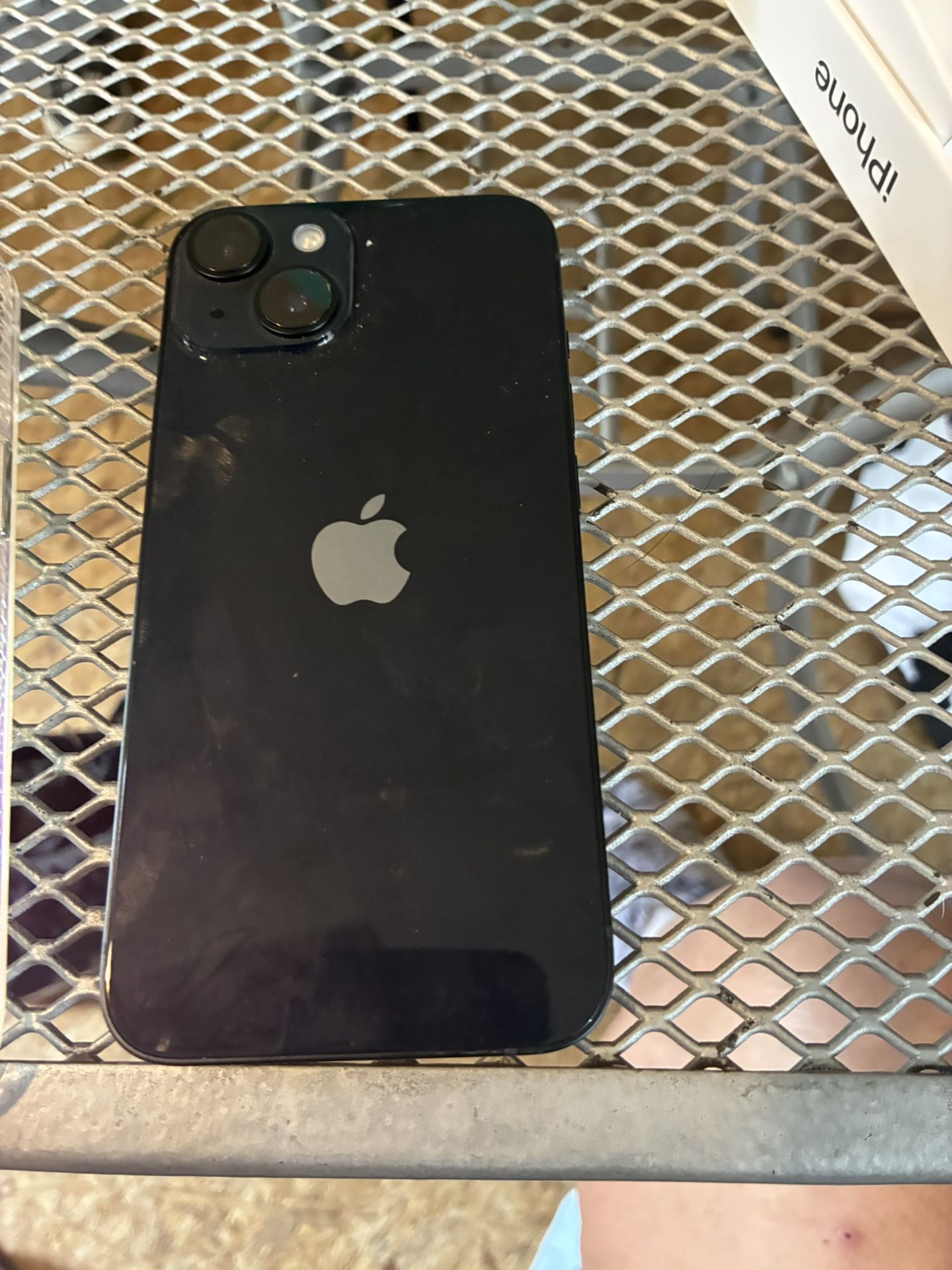 iPhone 14