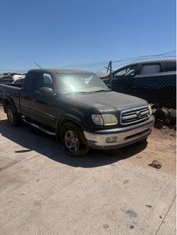 Toyota Tundra 2004 part out