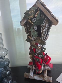Beautiful Rustic Christmas Birdhouse Decoration