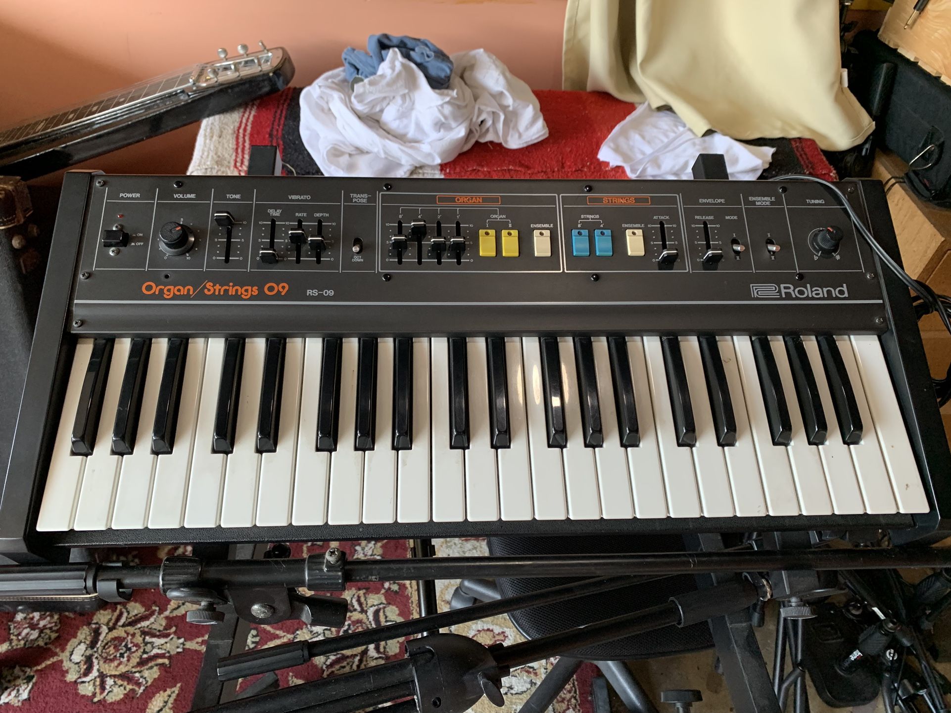 Roland RS-09