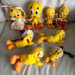 Vintage Tweety Bird Plush Keychain Lot of 8