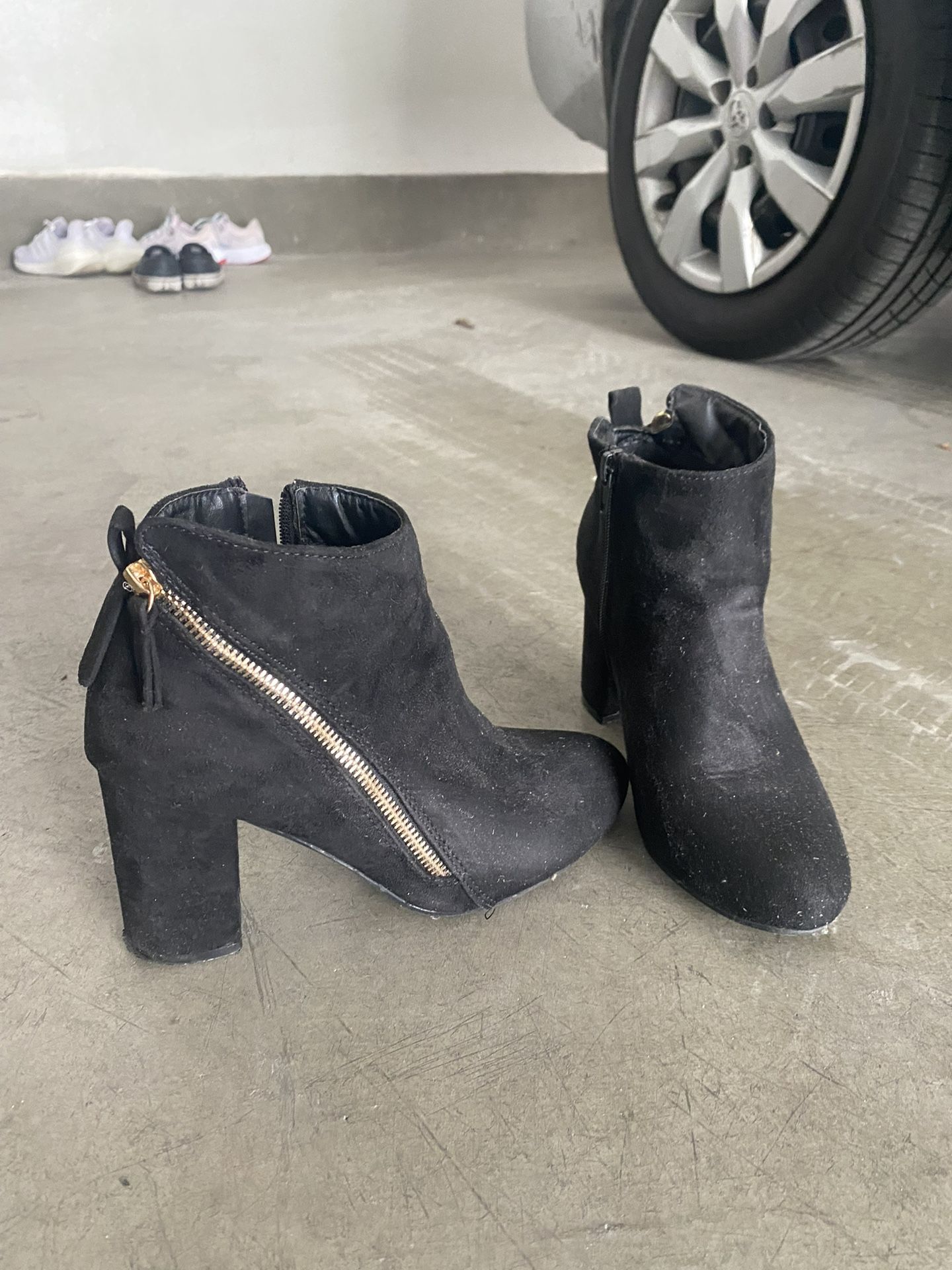 Black Booties Size 7