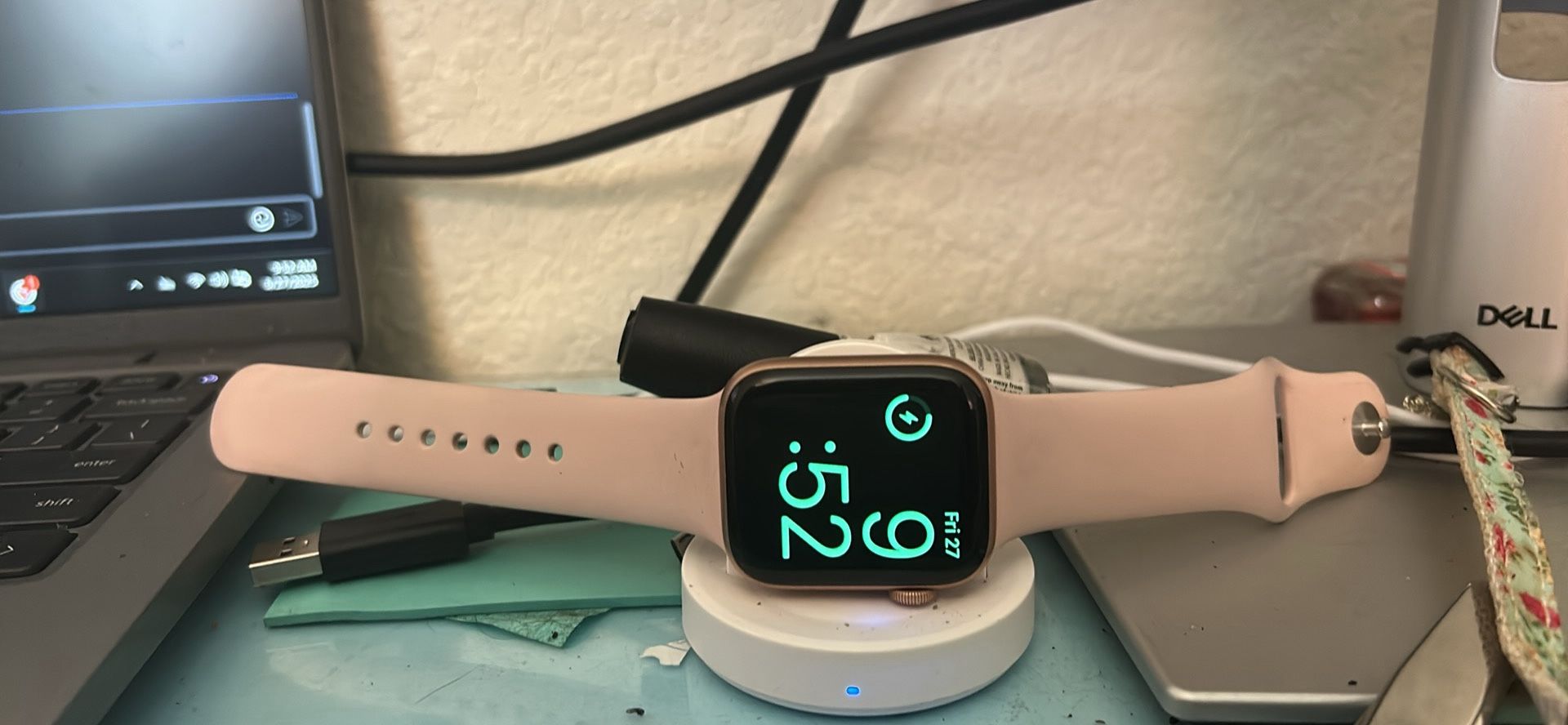 APPLE WATCH SE 44MM ROSE GOLD