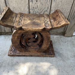 AFRICAN WOODEN STOOL