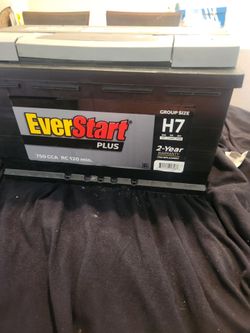 New car battery, bateria de carro nueva