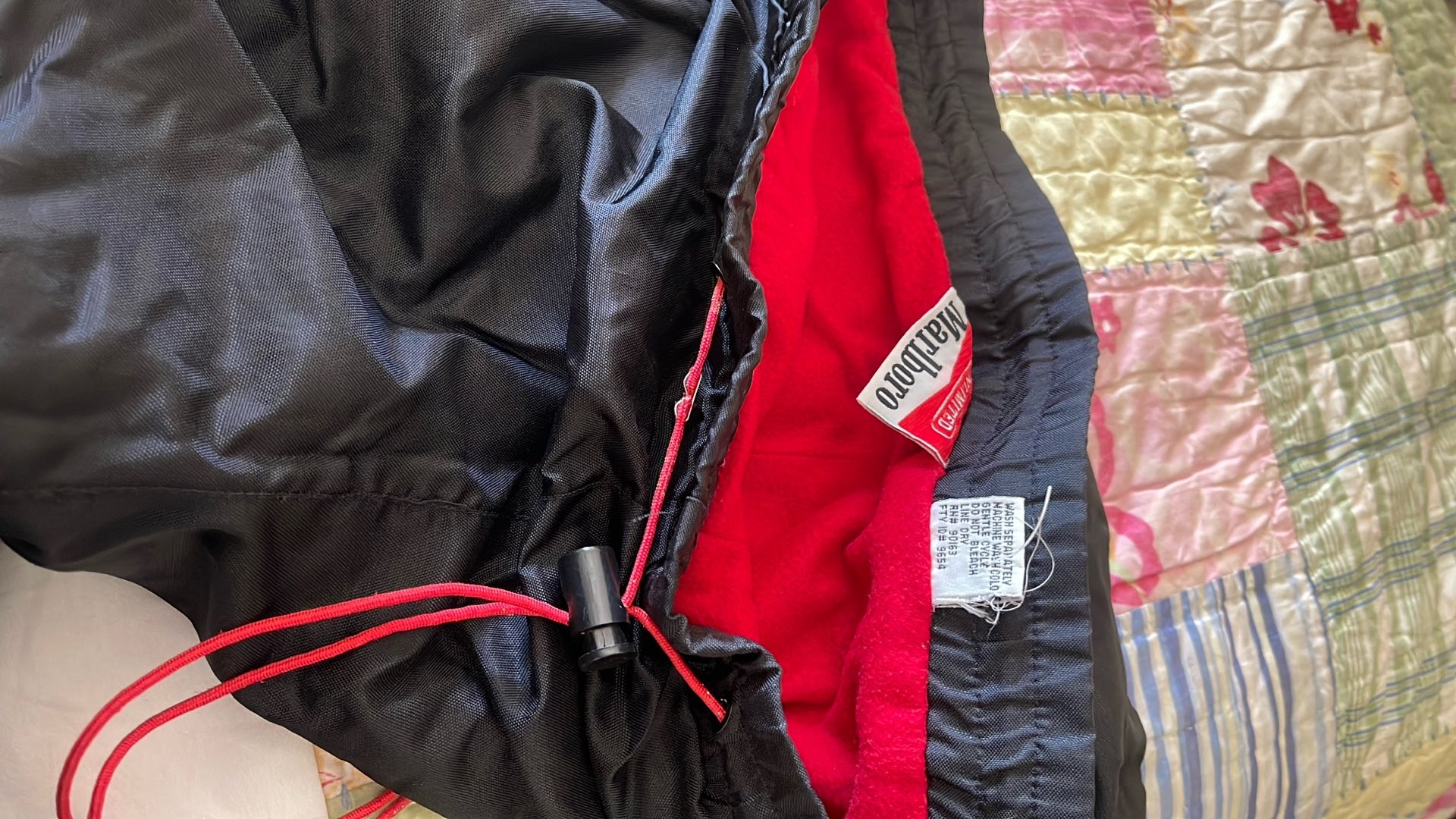 Marlboro Joggers