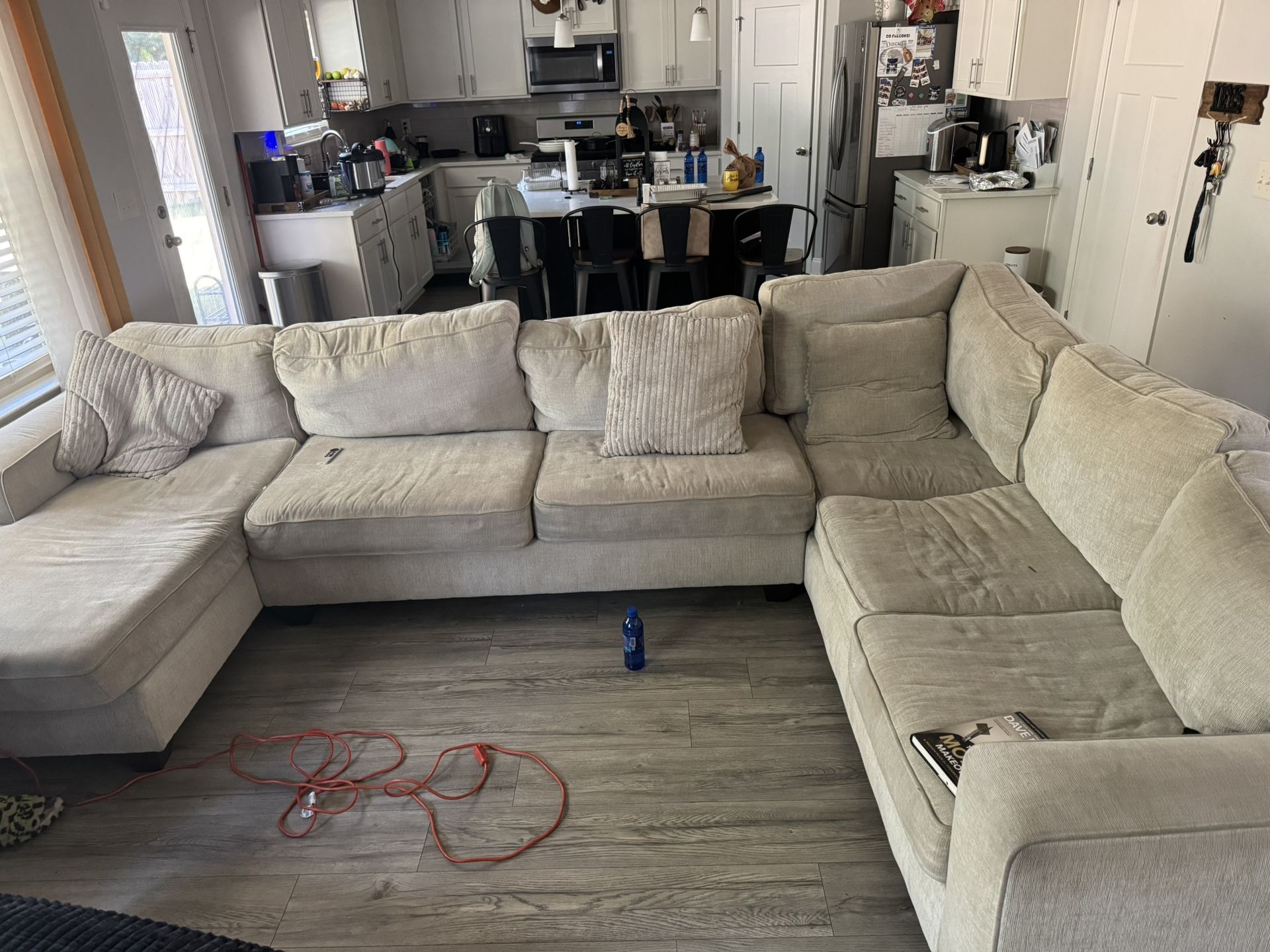 Free Sectional Chaise Sofa—Free Pick Up Only