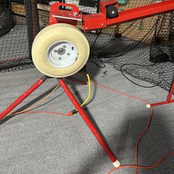 First Pitch - Pitching Machine 