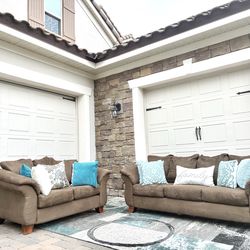 Sofa & loveseat set