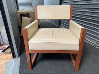 Authentic Ferragamo beige leather 2 CHAIRS🪑 and other furniture