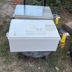 NORITZ   WATER HEATER