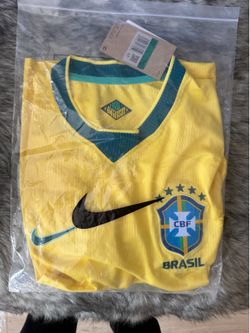Brazil World Cup jersey size XL with World Cup patches