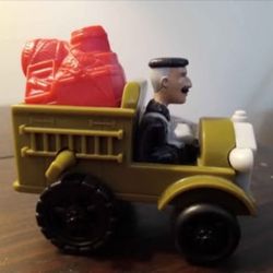 2001 MCDONALD'S DISNEY ATLANTIS WIND UP TRUCK