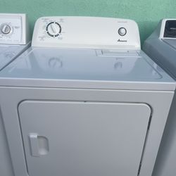 Dryer.   Like New!