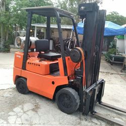 Datsun Forklift 4200 Pound Capacity 