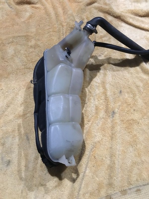 Mercedes e420 e320 w210 reservoir tank