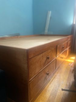 Pine Captain bed