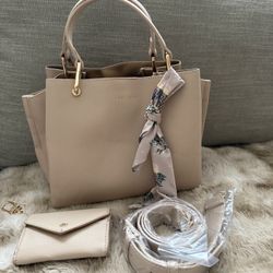 Brand New Anne Klein Mini Tote Bag w/ Coin Wallet & Strap ✨