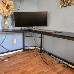 Black L Shaped desk