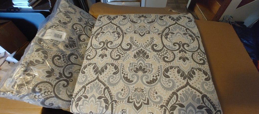Outdoor Dining Chair Cushion Set ** NEW**