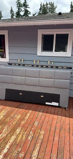 King size bed