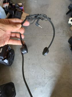 Headset microphone