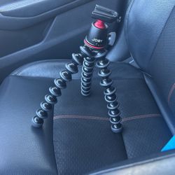 JOBY TRIPOD