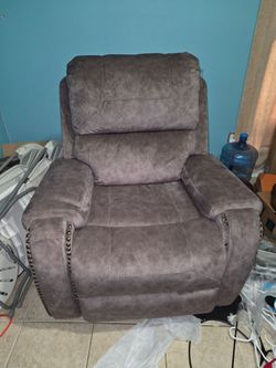 Love seat