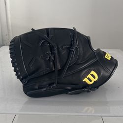 Brand New WILSON A2000 Glove Retail $300+