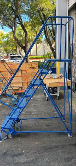 Escalera  de metal