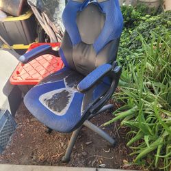 FLASH FURNITURE Office Chair: X10, Flip Up, Black/Blue, Faux Leather Material, 25 3/4 in Back Ht