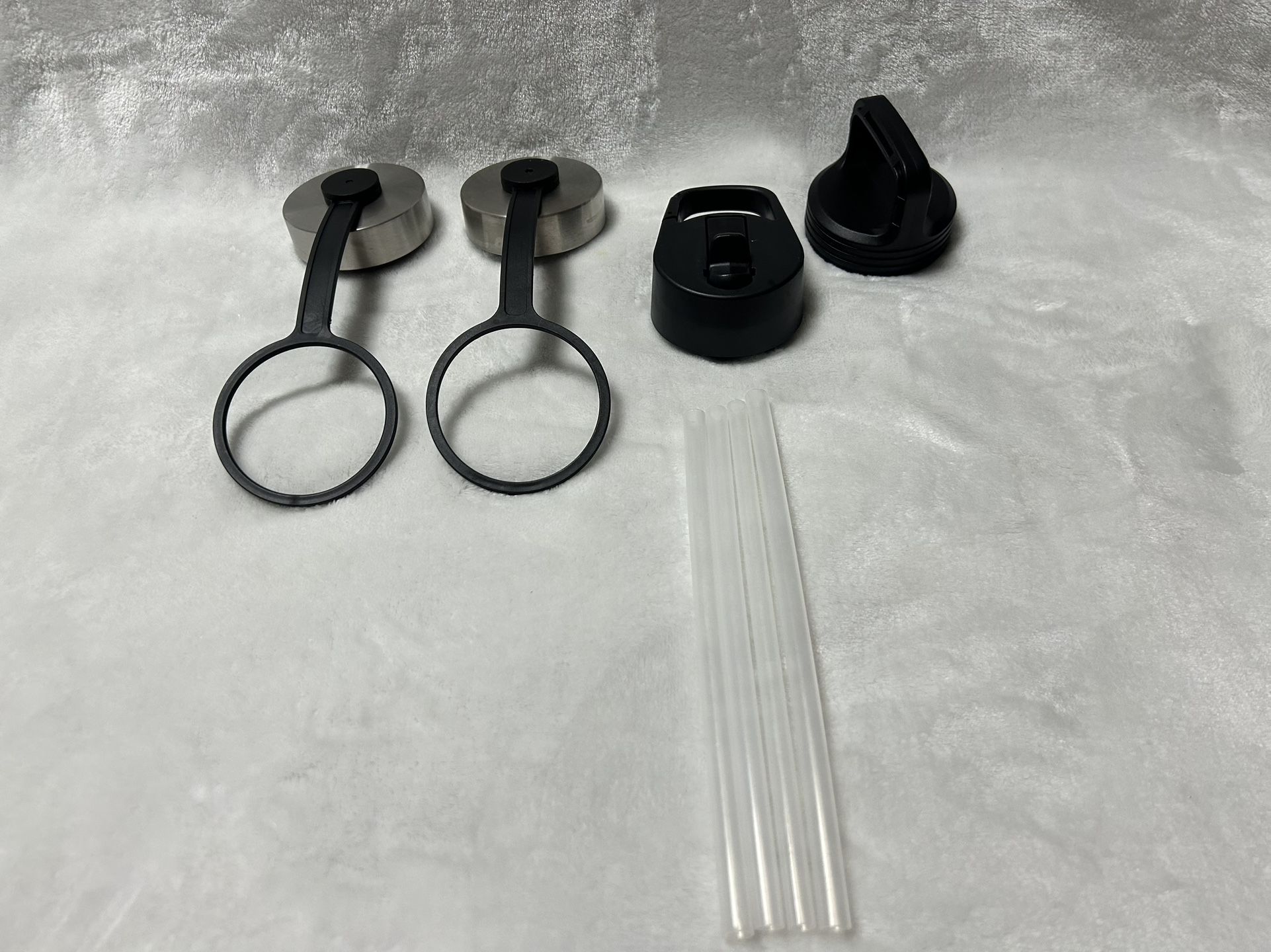 4 Iron Flask black silver Carabiner Straw Flip Lid Stainless Steel Lid 4 straws