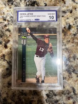 Derek Jeter 1992 Classic 4 Sport Draft Pick #231 CCG 10