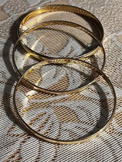 Gold Tone Bangle Bracelets Set of 3