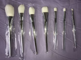 🔅Brushes in gold and silver🔅