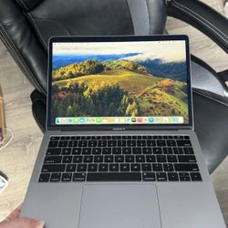 Mac Book Air 2018