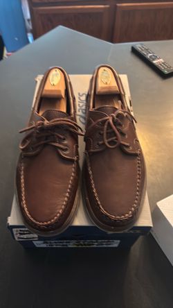 Allen Edmonds leather shoes
