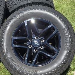 4- Kumho Tires With Rims & Lug Nuts