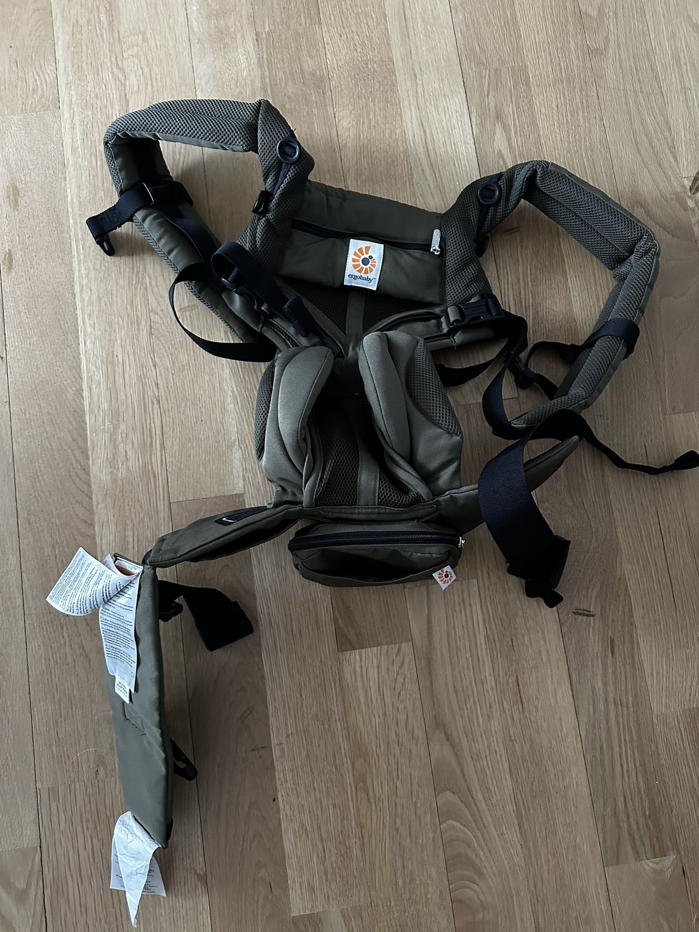 Ergobaby Omni 360 Cool Air Mesh (retail $180)