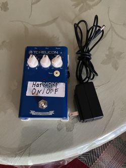 TC Helicon Harmony Singer 2 Vocal Harmony and Reverb Pedal
