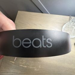 Beats Studio Wireless Soundproof Headphones 