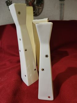 2 Christmas Mikasa Shooting Star Vases