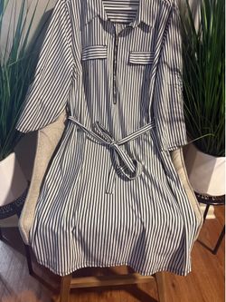 Women’s xl stripped dress