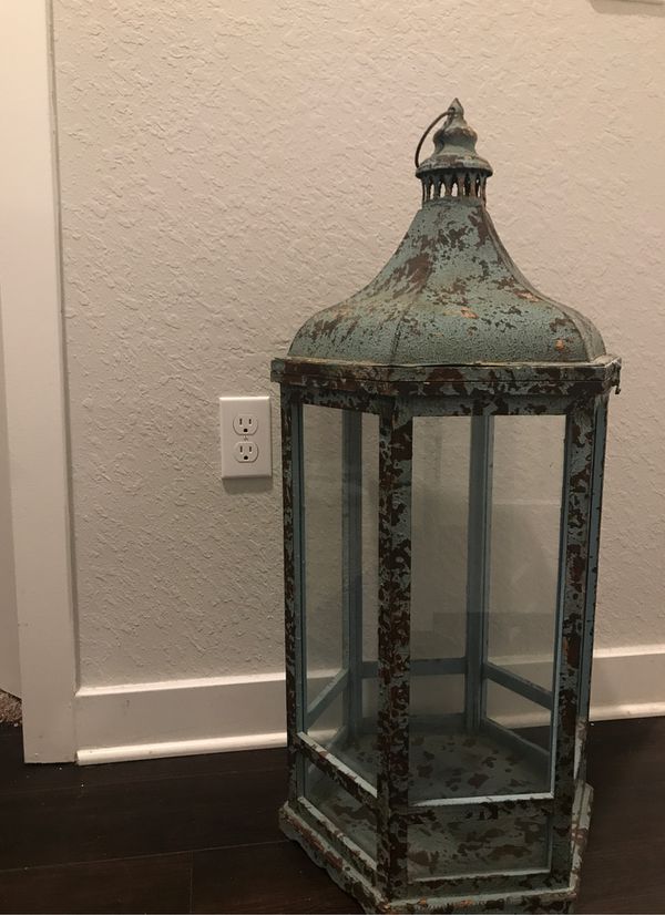 Lantern hobby lobby 33 inches tall 17 inches wide for Sale in Orlando