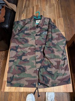 Vans XL wind breaker jacket coat camo