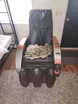 Working Pay To Use Massage Chair