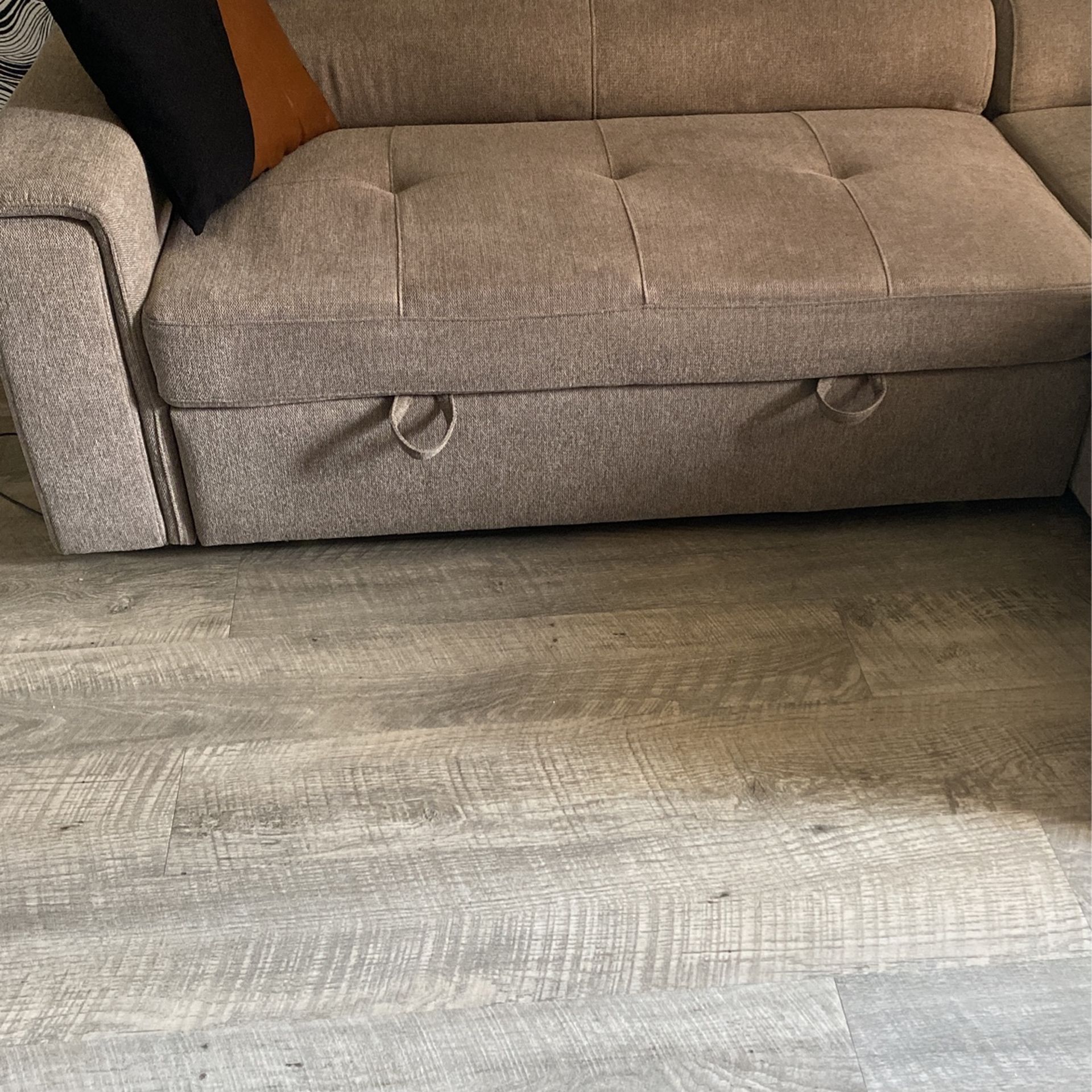 Laf Pop Up Sleeper Couch for Sale in Houston TX OfferUp