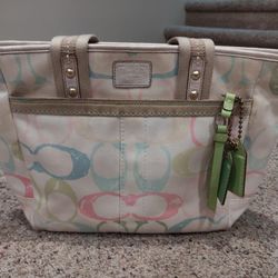 Medium/ Large COACH Summer Tote